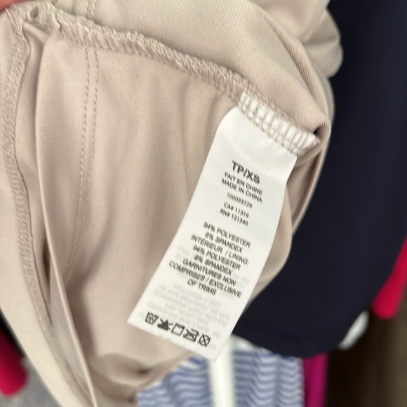 Dynamite Seamless Bra top size XS - Picture 8 of 9